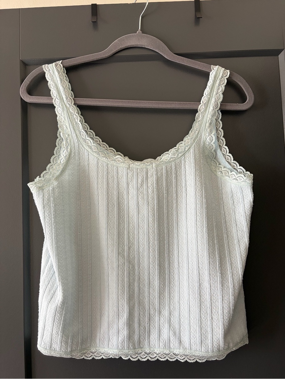 Aqua (Bloomingdale’s) - Pale Blue Lace Trim Button Front Cami Tank - XL - Picture 2 of 5